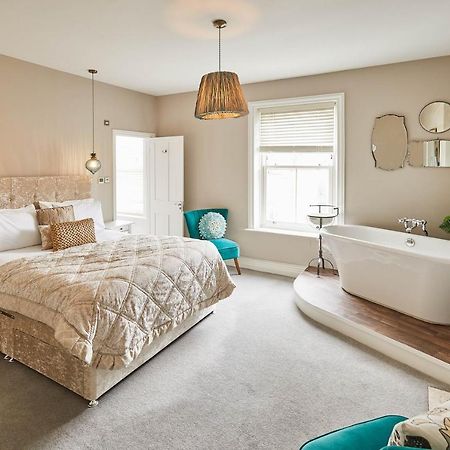 Host & Stay - One Mulgrave Place Whitby Eksteriør billede