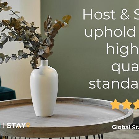 Host & Stay - One Mulgrave Place Whitby Eksteriør billede